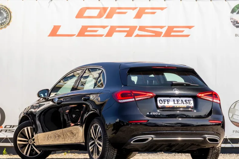 Mercedes-Benz A 250 (Clasa A) din 2021 cu 110.500 km - oferta MER206428 - foto 3