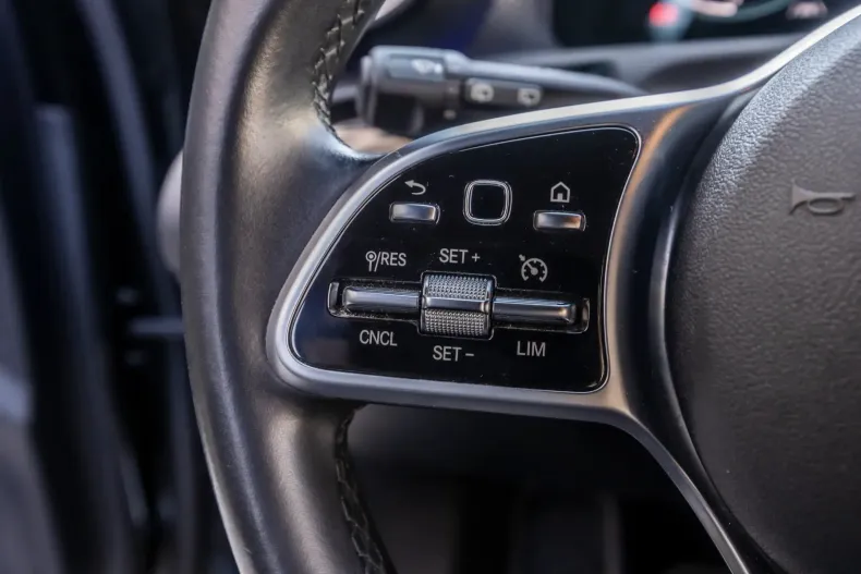 Mercedes-Benz A 250 (Clasa A) din 2021 cu 110.500 km - oferta MER206428 - foto 20