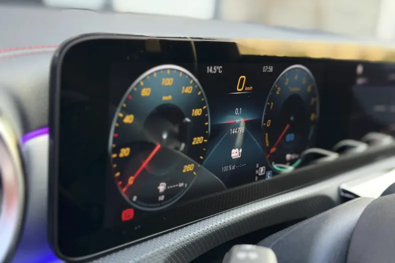 Mercedes-Benz CLA 250 (Clasa CLA) din 2021 cu 144.800 km - oferta MER206429 - foto 20