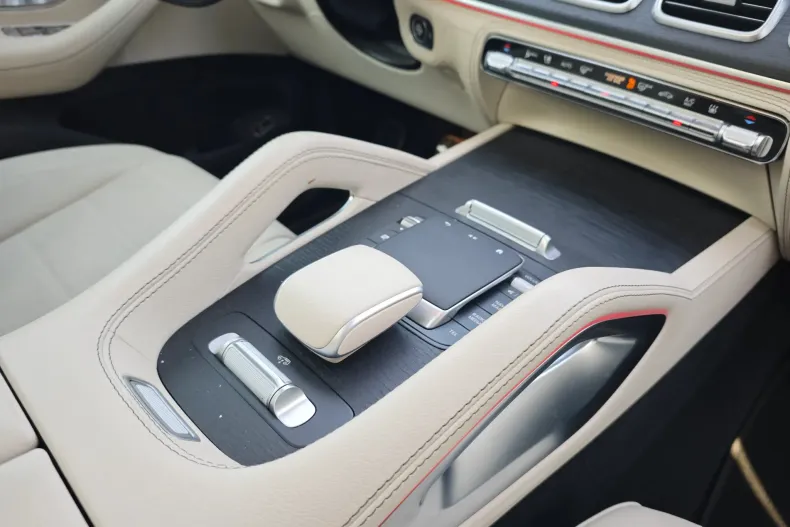 Mercedes-Benz GLS din 2023 cu 42.336 km - oferta MER206430 - foto 17