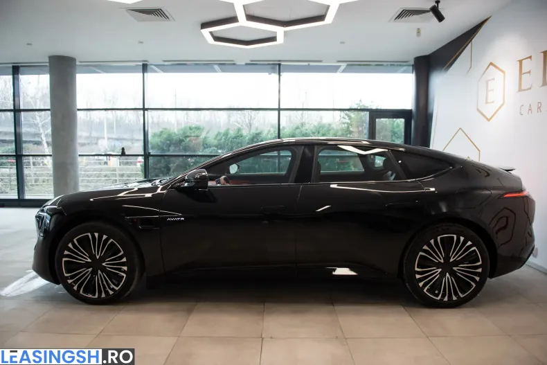 Avatr 12 din 2025 cu 100 km - oferta AVA206433 - foto 4