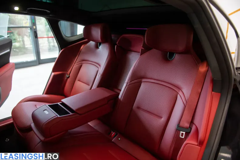 Avatr 12 din 2025 cu 100 km - oferta AVA206433 - foto 34