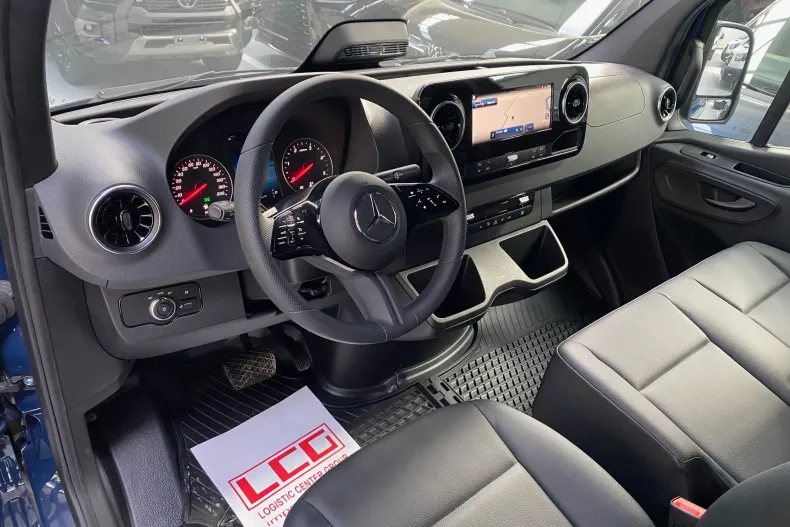 Mercedes-Benz Sprinter din 2025 cu 17 km - oferta MER206437 - foto 11