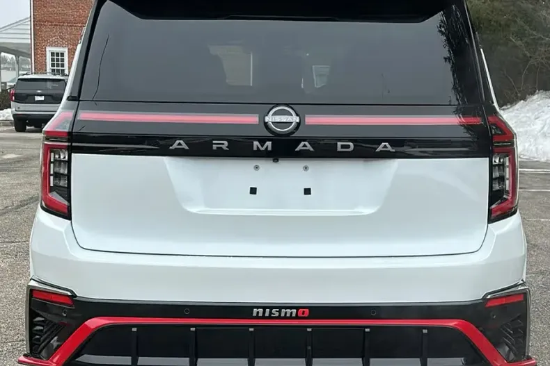 Nissan Patrol din 2026 cu 20 km - oferta NIS206439 - foto 2