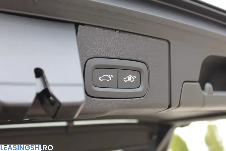 Volvo XC60 din 2026 cu 1.000 km - oferta VOL206442 - foto 36