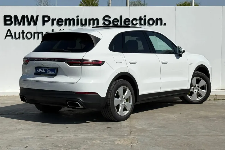 Porsche Cayenne din 2020 cu 64.241 km - oferta POR206444 - foto 4