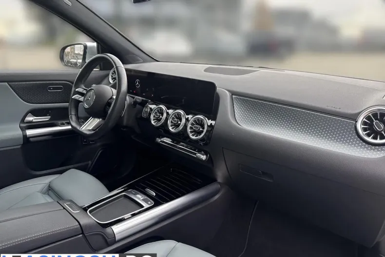 Mercedes-Benz GLA din 2023 cu 37.129 km - oferta MER206451 - foto 17