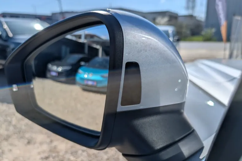 Volkswagen Touareg din 2021 cu 146.855 km - oferta VOL206463 - foto 10