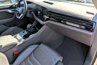 Volkswagen Touareg din 2021 cu 146.855 km - oferta VOL206463 - foto 24