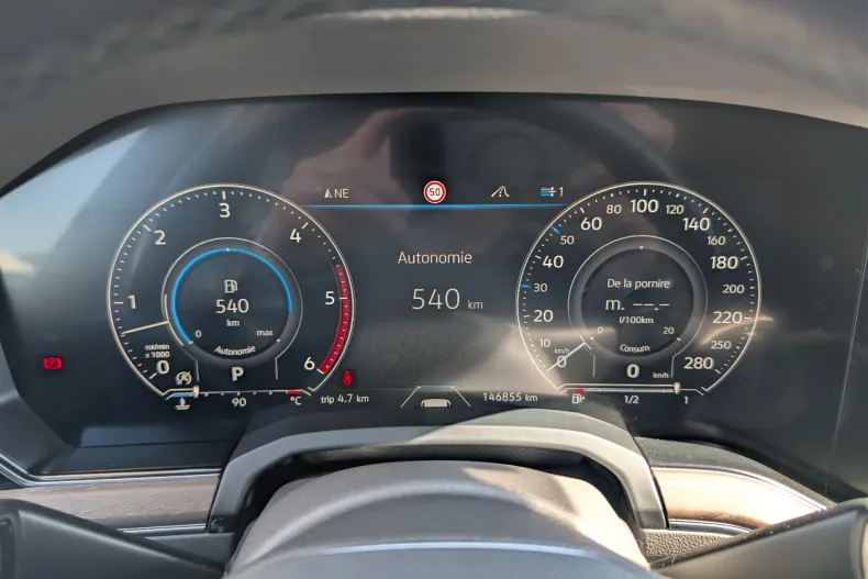 Volkswagen Touareg din 2021 cu 146.855 km - oferta VOL206463 - foto 28