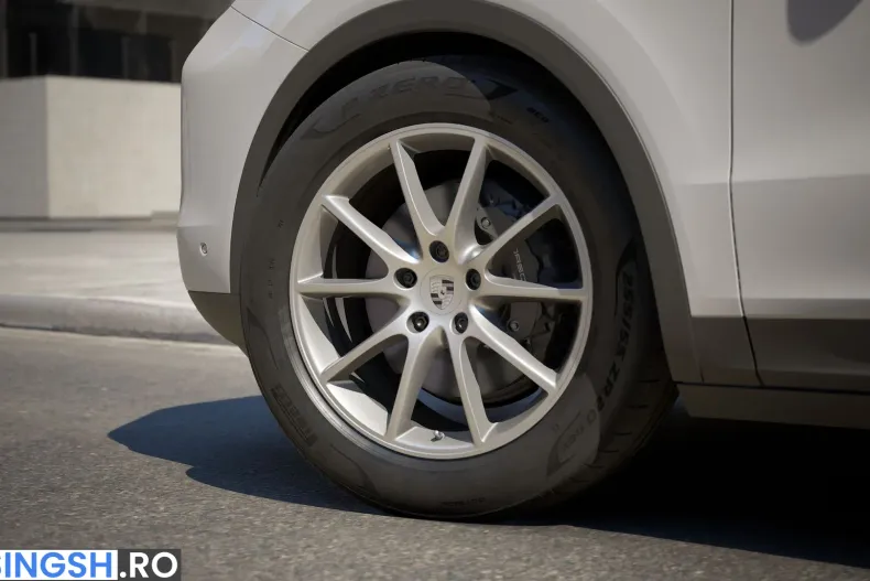 Porsche Cayenne din 2026 cu 10 km - oferta POR206465 - foto 2