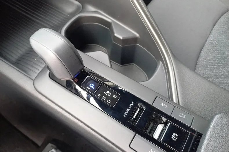 Toyota C-HR din 2025 cu 8.250 km - oferta TOY206466 - foto 26