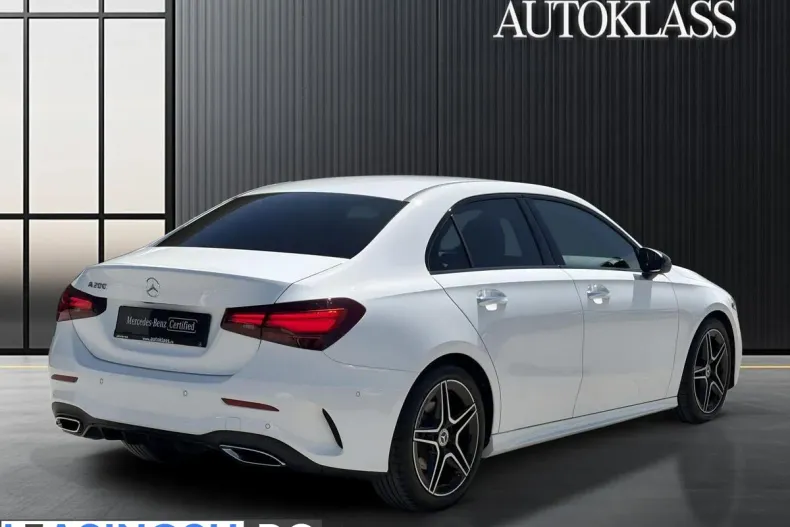 Mercedes-Benz A 200 (Clasa A) din 2023 cu 6.300 km - oferta MER206470 - foto 9