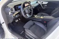 Mercedes-Benz A 200 (Clasa A) din 2023 cu 6.300 km - oferta MER206470 - foto 10