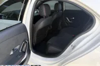 Mercedes-Benz A 200 (Clasa A) din 2023 cu 6.300 km - oferta MER206470 - foto 11