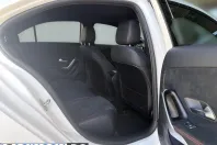 Mercedes-Benz A 200 (Clasa A) din 2023 cu 6.300 km - oferta MER206470 - foto 13