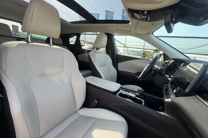 Lexus Seria RX din 2022 cu 52.103 km - oferta LEX206479 - foto 10