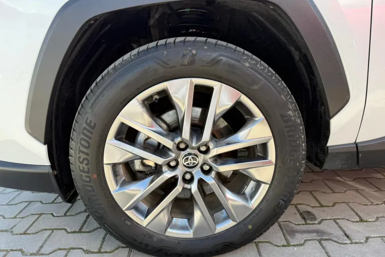 Toyota RAV4 din 2023 cu 62.732 km - oferta TOY206487 - foto 10