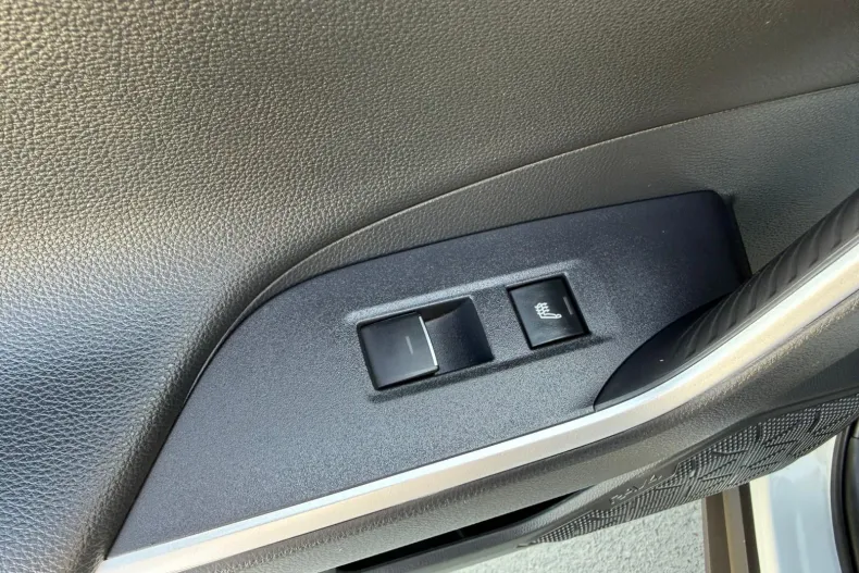 Toyota RAV4 din 2023 cu 62.732 km - oferta TOY206487 - foto 24