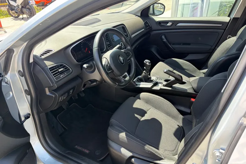 Renault Megane din 2021 cu 86.397 km - oferta REN206489 - foto 14