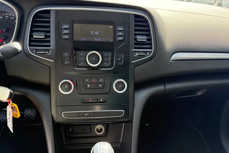 Renault Megane din 2021 cu 86.397 km - oferta REN206489 - foto 19