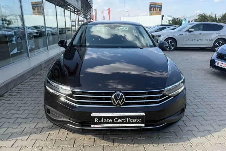 Volkswagen Passat din 2021 cu 56.639 km - oferta VOL206490 - foto 3
