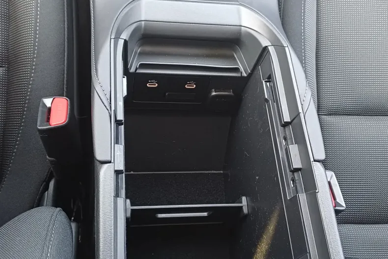 Mazda CX-30 din 2025 cu 5.385 km - oferta MAZ206491 - foto 24