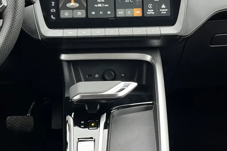 MG ZS HEV din 2025 cu 1 km - oferta MG0206493 - foto 12