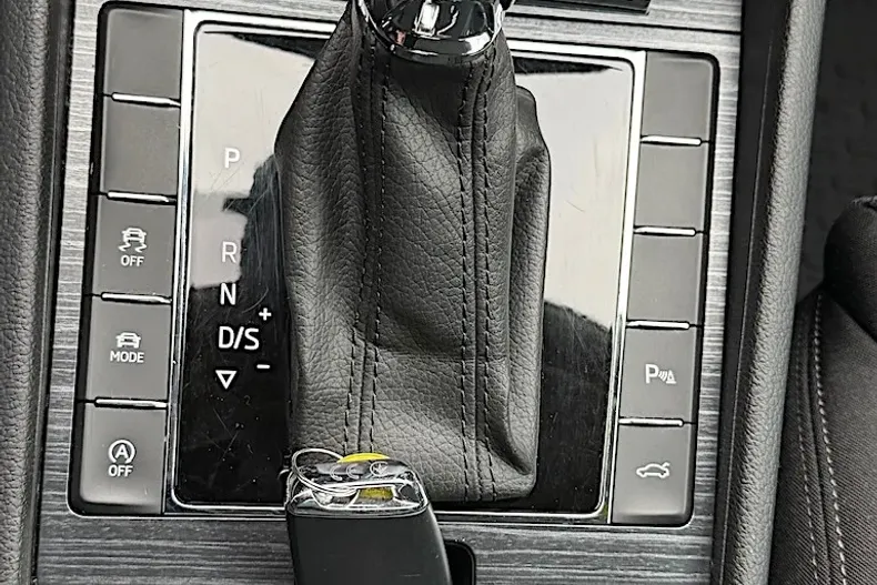 Skoda Superb din 2021 cu 164.000 km - oferta SKO206500 - foto 9