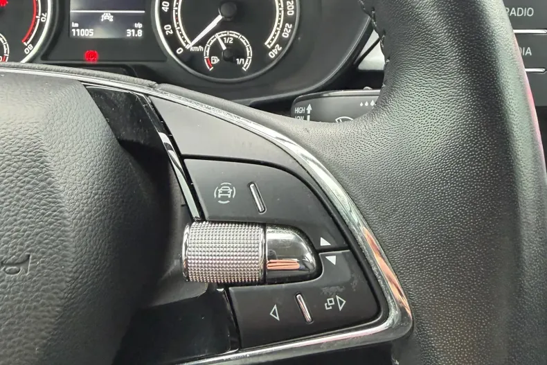 Skoda Fabia din 2023 cu 57.000 km - oferta SKO206502 - foto 11