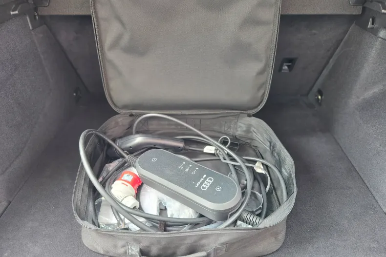 Audi Q3 din 2021 cu 149.000 km - oferta AUD206511 - foto 9