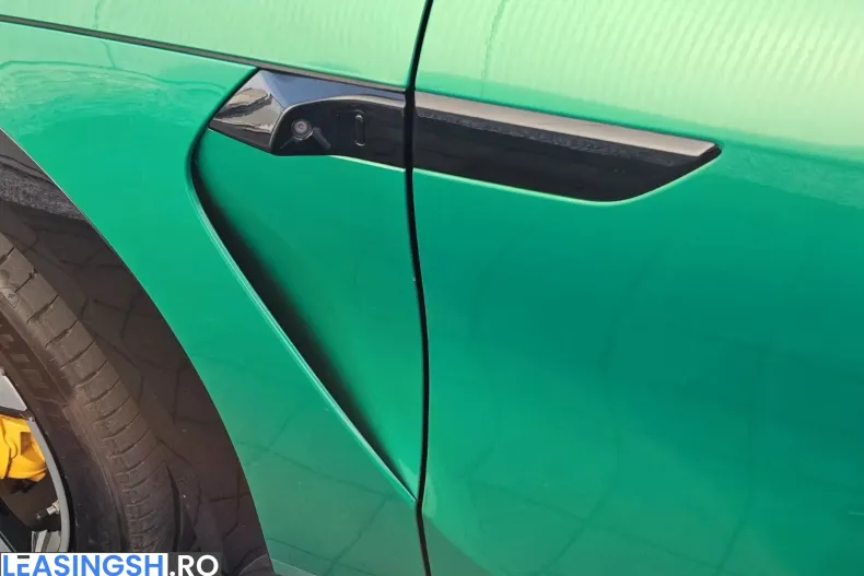 Xiaomi SU7 din 2025 cu 8.200 km - oferta XIA206512 - foto 16