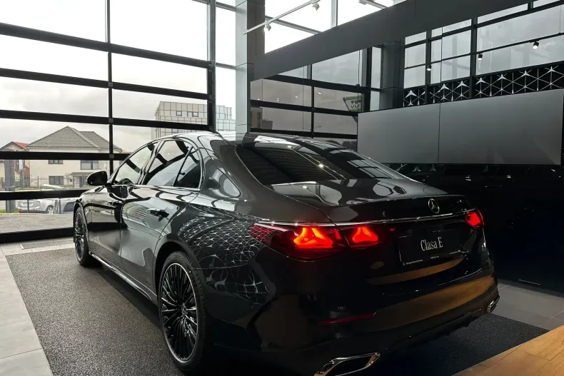 Mercedes-Benz E din 2026 cu 7 km - oferta MER206514 - foto 6