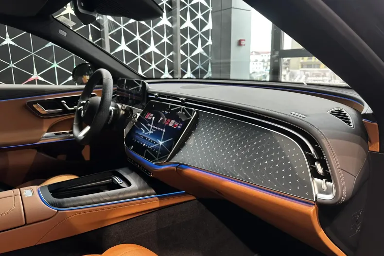 Mercedes-Benz E din 2026 cu 7 km - oferta MER206514 - foto 11