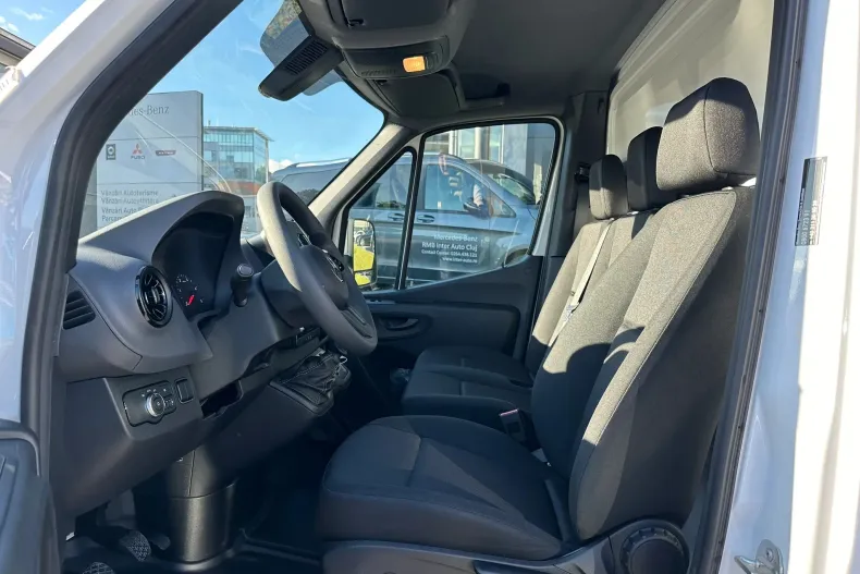 Mercedes-Benz Sprinter din 2025 cu 14 km - oferta MER206515 - foto 5