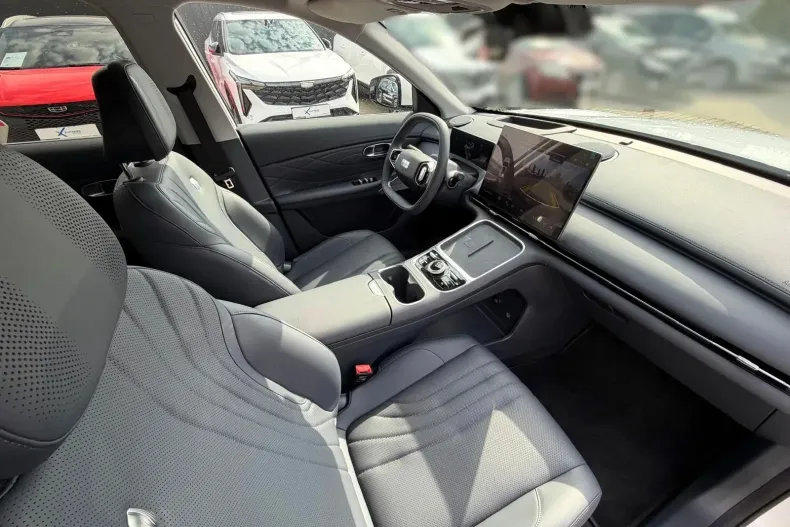 Geely Starray EM-i din 2025 cu 10 km - oferta GEE206521 - foto 21