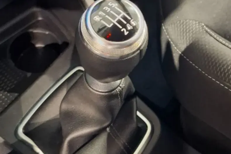 Dacia Duster din 2021 cu 97.906 km - oferta DAC206522 - foto 16