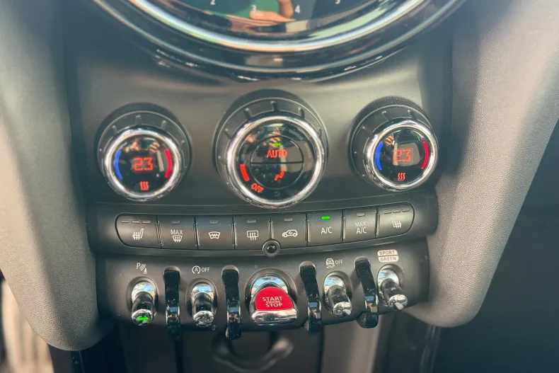 MINI Cooper S din 2022 cu 50.466 km - oferta MIN206529 - foto 7