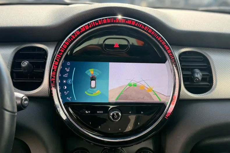 MINI Cooper S din 2022 cu 50.466 km - oferta MIN206529 - foto 14