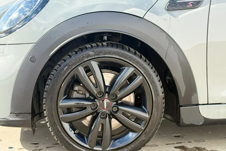 MINI Cooper S din 2022 cu 50.466 km - oferta MIN206529 - foto 22