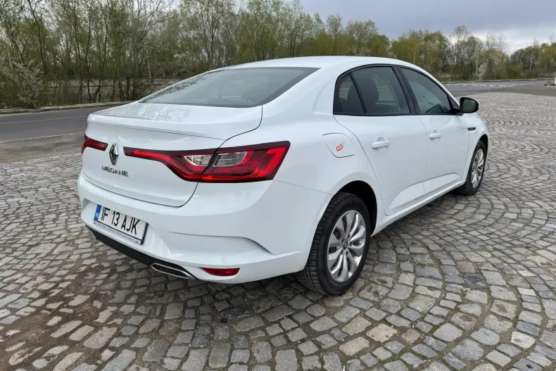 Renault Megane din 2021 cu 83.664 km - oferta REN206534 - foto 2