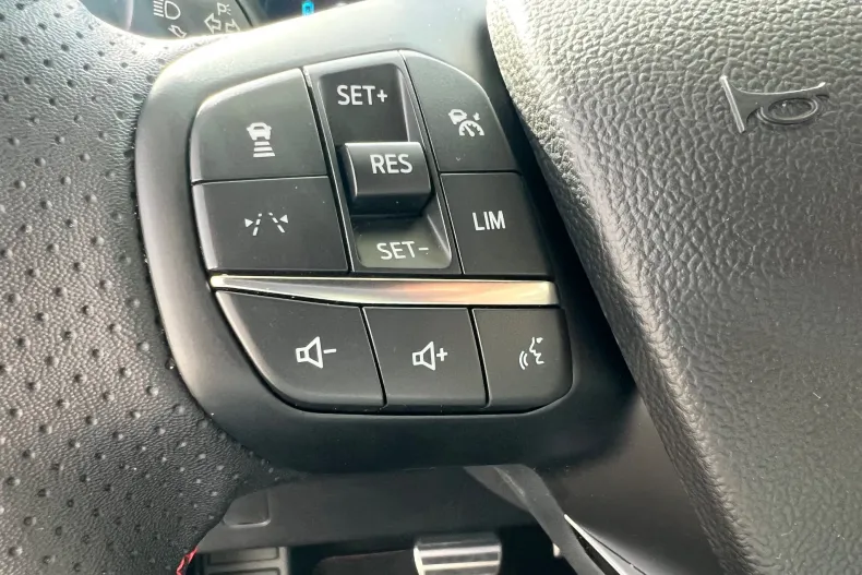 Ford Kuga din 2026 cu 4.000 km - oferta FOR206536 - foto 13