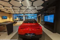 Mercedes-Benz CLA 200 (Clasa CLA) din 2025 cu 3.500 km - oferta MER206537 - foto 15