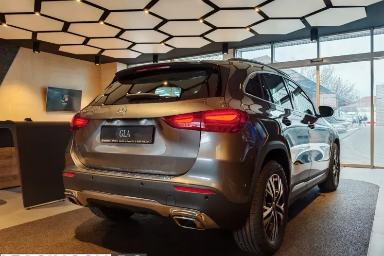 Mercedes-Benz GLA din 2026 cu 1 km - oferta MER206538 - foto 11