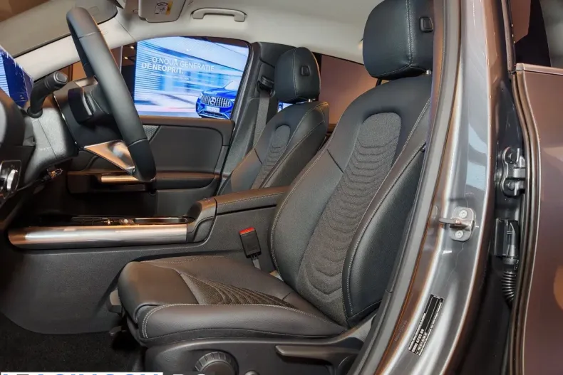 Mercedes-Benz GLA din 2026 cu 1 km - oferta MER206538 - foto 12