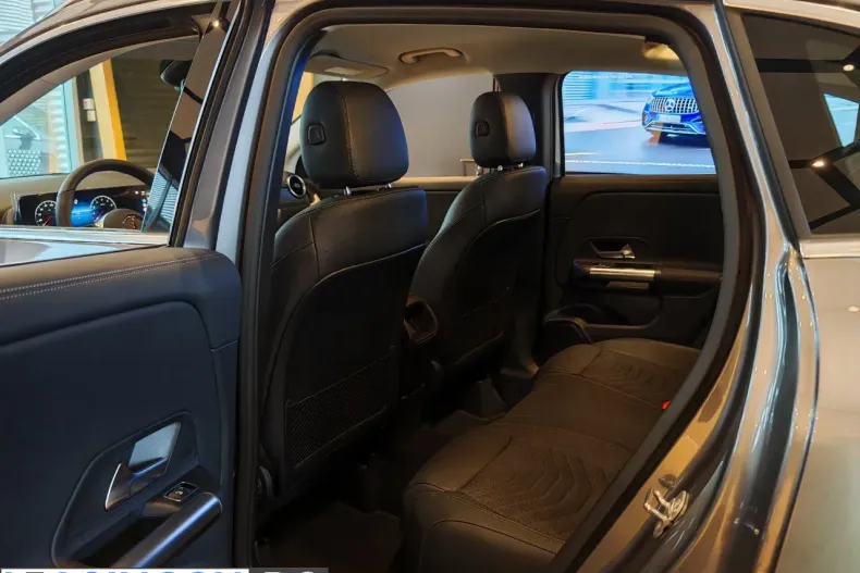 Mercedes-Benz GLA din 2026 cu 1 km - oferta MER206538 - foto 19