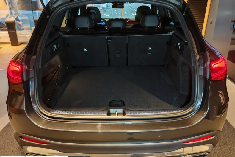 Mercedes-Benz GLC din 2025 cu 1 km - oferta MER206539 - foto 13