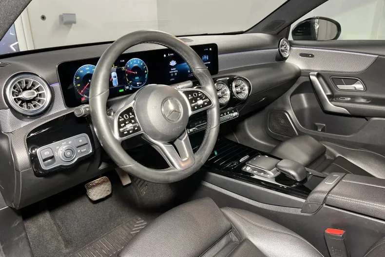 Mercedes-Benz A 250 (Clasa A) din 2020 cu 125.142 km - oferta MER206540 - foto 9