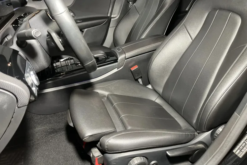 Mercedes-Benz A 250 (Clasa A) din 2020 cu 125.142 km - oferta MER206540 - foto 10