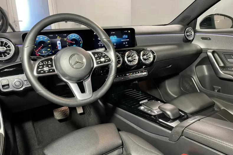 Mercedes-Benz A 250 (Clasa A) din 2020 cu 125.142 km - oferta MER206540 - foto 11